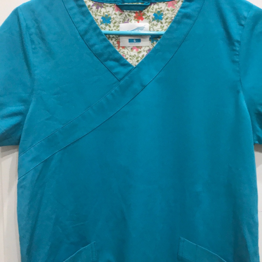 Dansko Turquoise Scrub Top